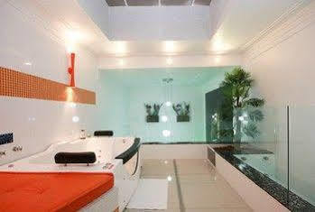 Motel Replay Guarulhos Adults Only Екстер'єр фото