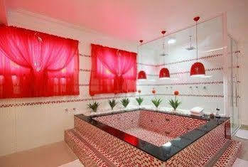 Motel Replay Guarulhos Adults Only Екстер'єр фото